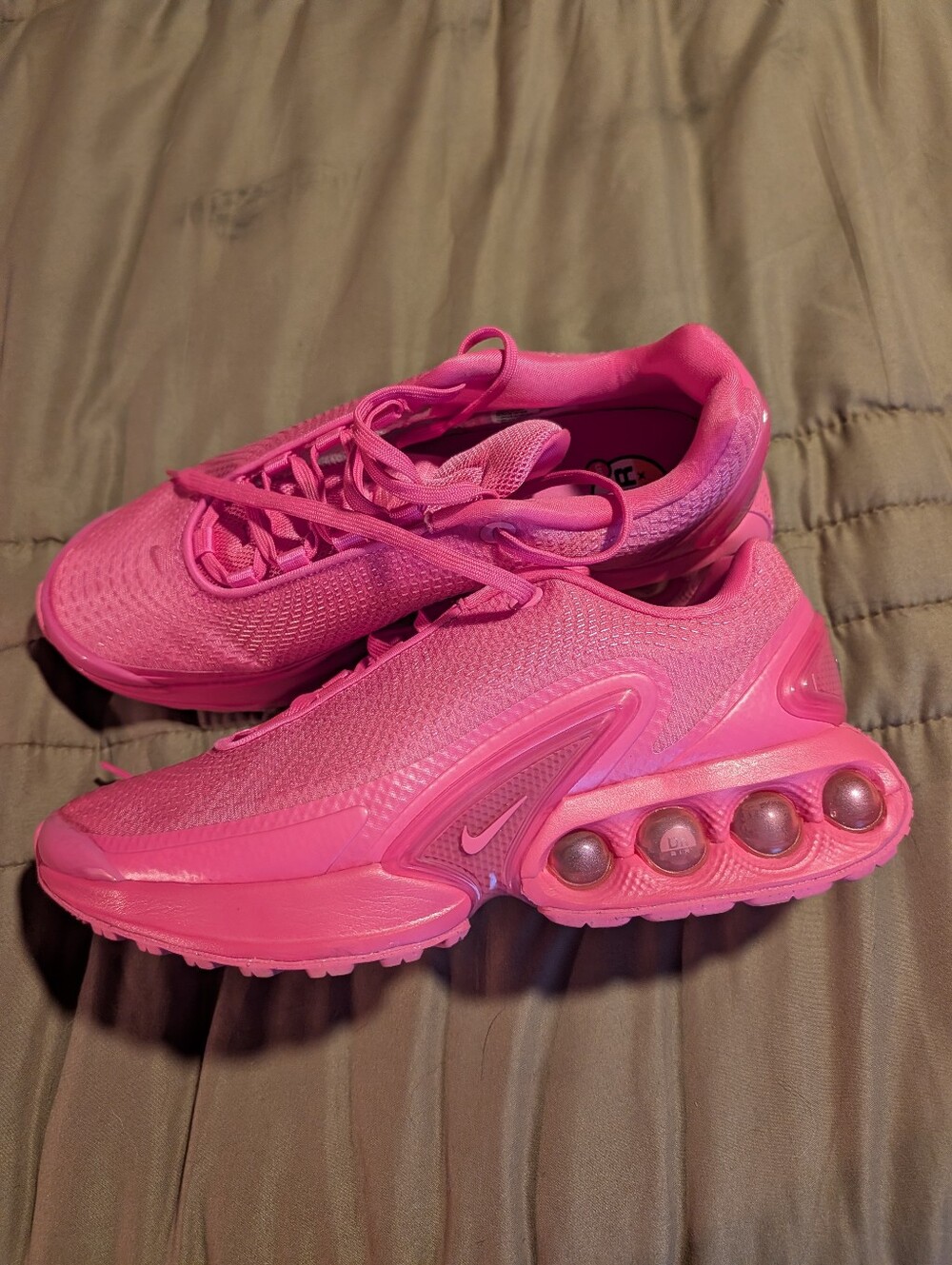 Pink Nike Air Max Women's Size 9.5 Worn One Time Like New Condition